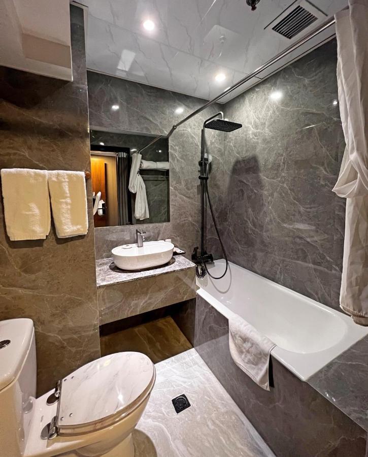 Hennessy Hotel Hongkong Eksteriør bilde